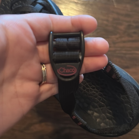 Chaco Sandal size 8 - Picture 4 of 4